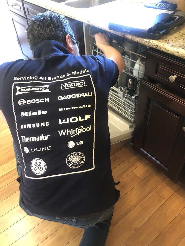 Dishwasher repair technician